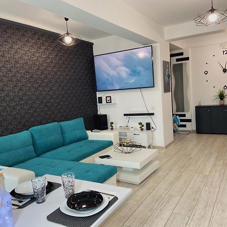 Peacock Apartament- Stefan Building Apartment Navodari Luaran gambar