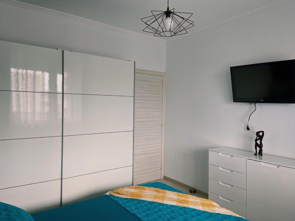 Peacock Apartament- Stefan Building Apartment Navodari Luaran gambar