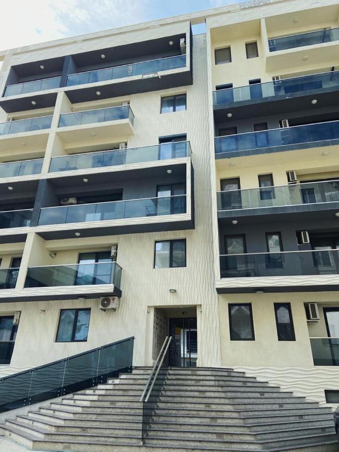Peacock Apartament- Stefan Building Apartment Navodari Luaran gambar